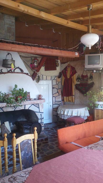 Edelvays House Ξενοδοχείο Trigrad Εξωτερικό φωτογραφία